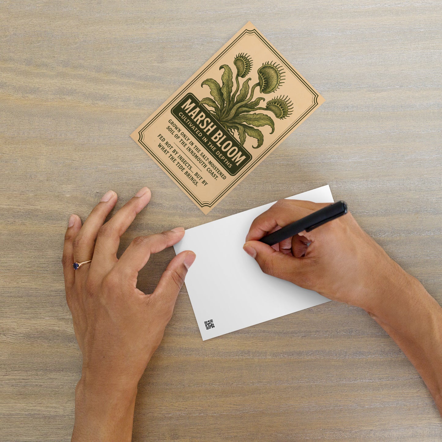 Postal estándar de Marsh Bloom – Cultivada en las profundidades